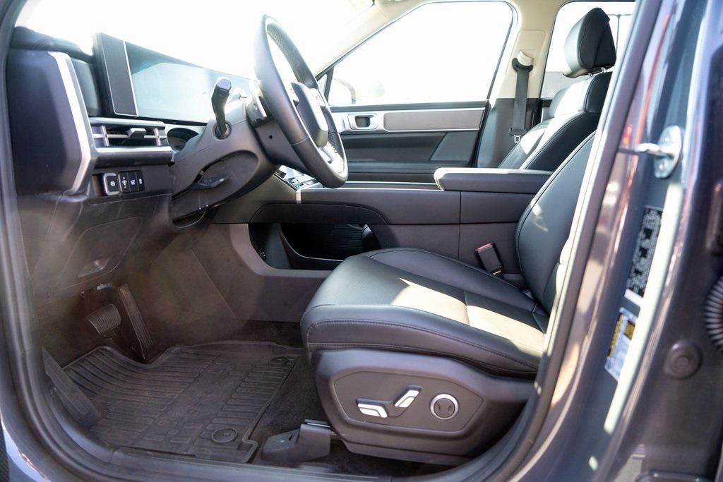 used 2025 Hyundai Santa Fe car, priced at $32,866