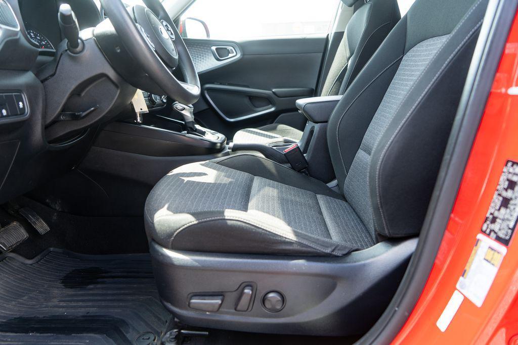 used 2021 Kia Soul car, priced at $13,849