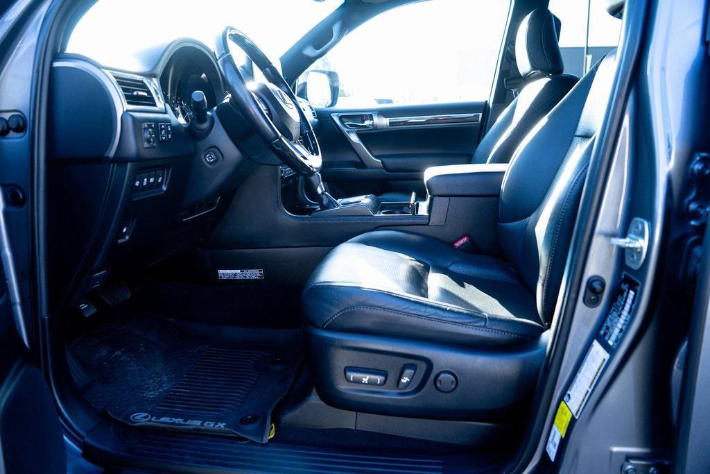 used 2023 Lexus GX 460 car, priced at $58,196