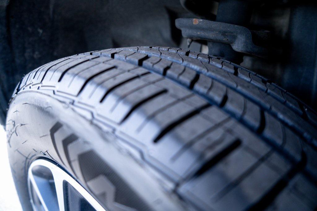 used 2019 Jeep Compass car, priced at $14,498