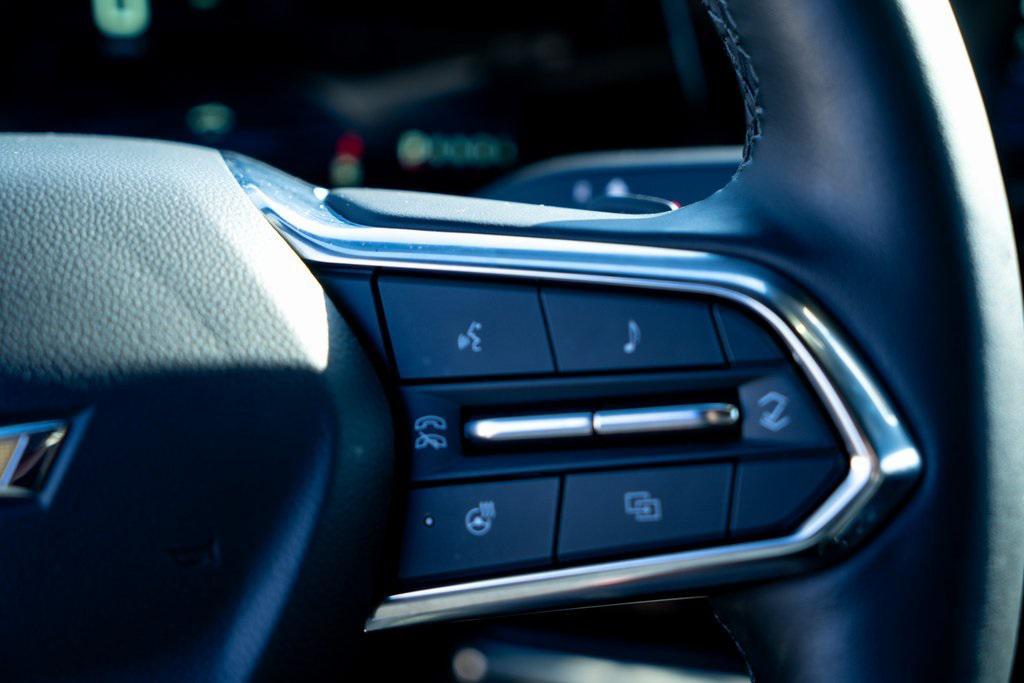 used 2025 Chevrolet Equinox car, priced at $27,775