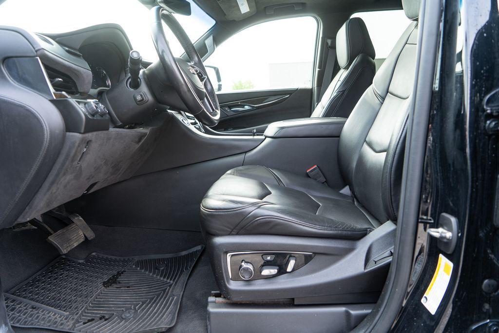 used 2019 Cadillac Escalade car, priced at $33,901