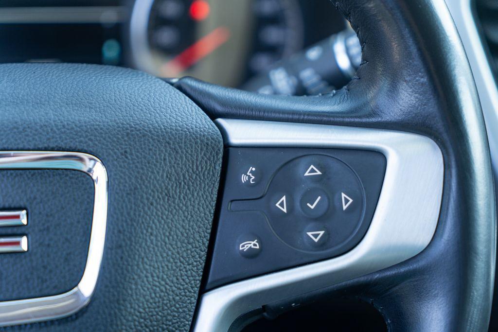 used 2019 GMC Acadia car, priced at $17,234