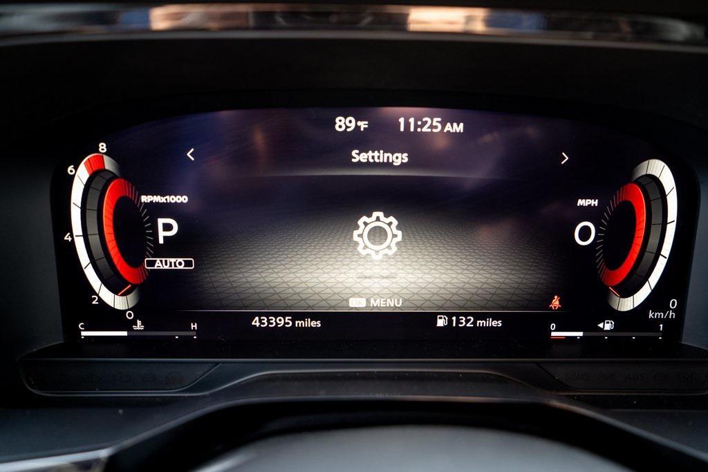 2023 Pearl White Tricoat Nissan Pathfinder