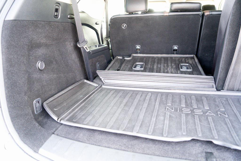 2023 Pearl White Tricoat Nissan Pathfinder