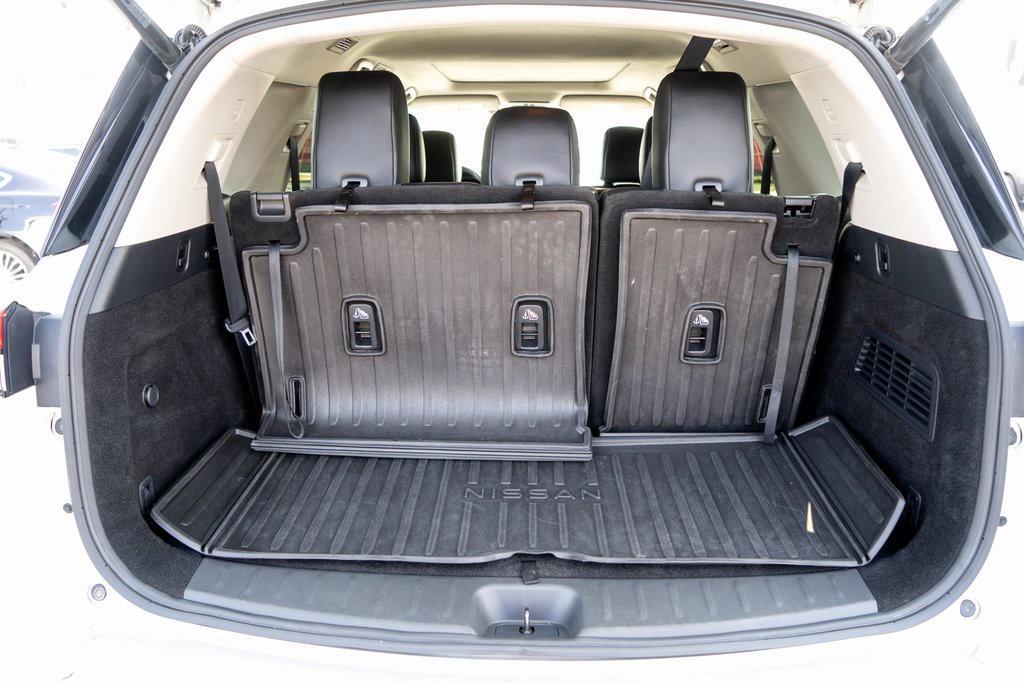 2023 Pearl White Tricoat Nissan Pathfinder