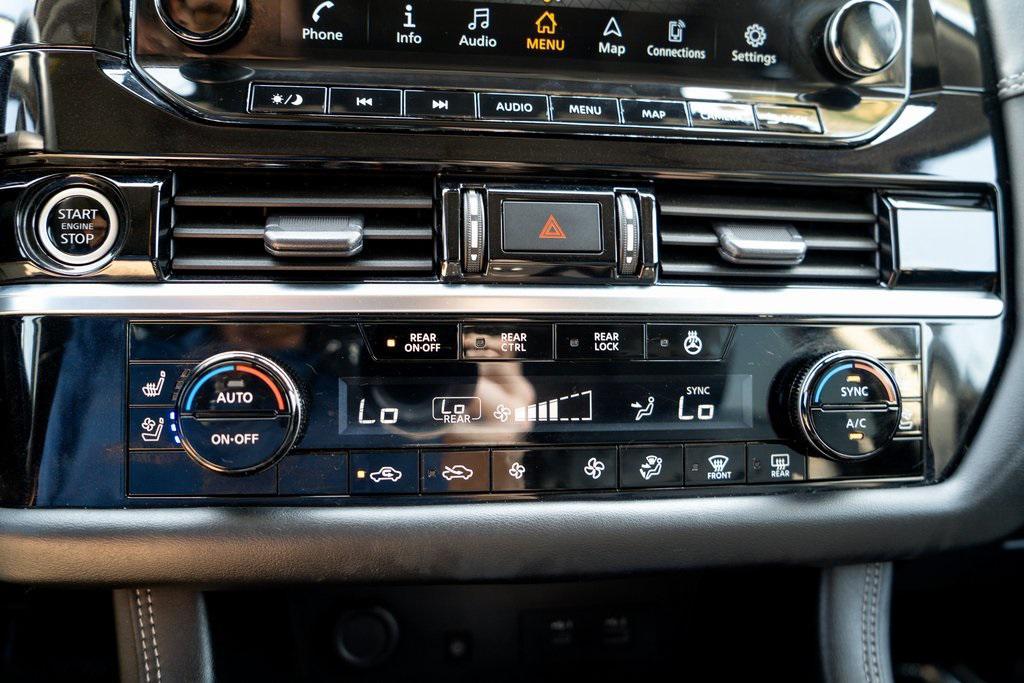 2023 Pearl White Tricoat Nissan Pathfinder
