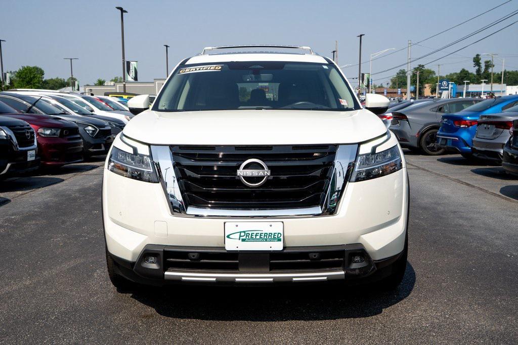 2023 Pearl White Tricoat Nissan Pathfinder