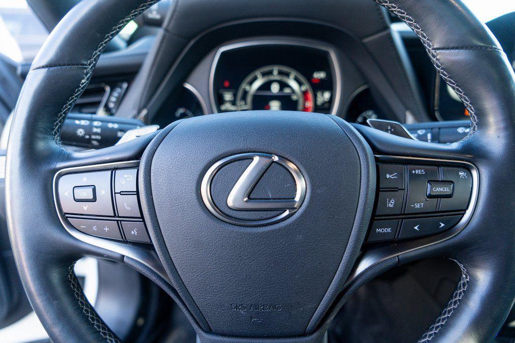 used 2021 Lexus LS 500 car, priced at $51,242