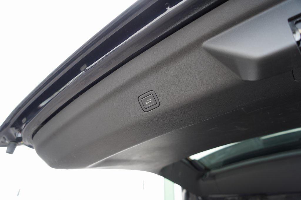 used 2023 Chevrolet Suburban car, priced at $44,897