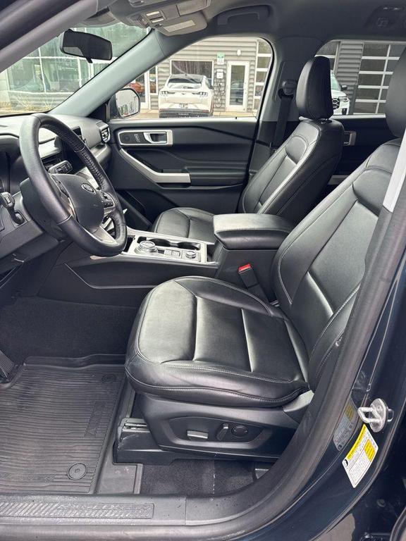 used 2022 Ford Explorer car, priced at $30,395