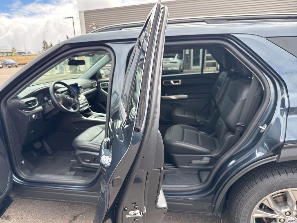 used 2022 Ford Explorer car, priced at $30,395