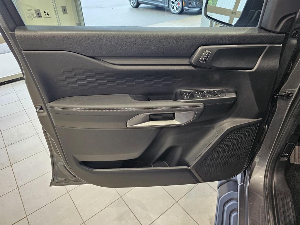 new 2025 Ford Ranger car, priced at $42,390