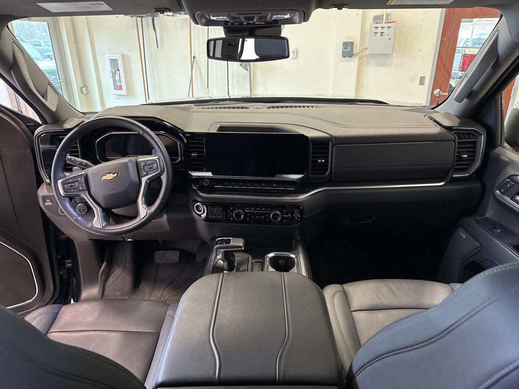 used 2024 Chevrolet Silverado 1500 car, priced at $51,325