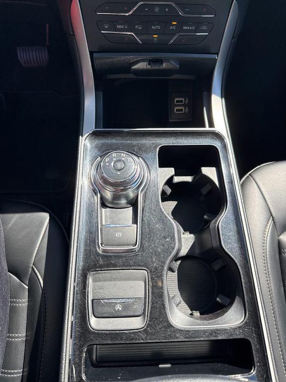 used 2019 Ford Edge car, priced at $13,345
