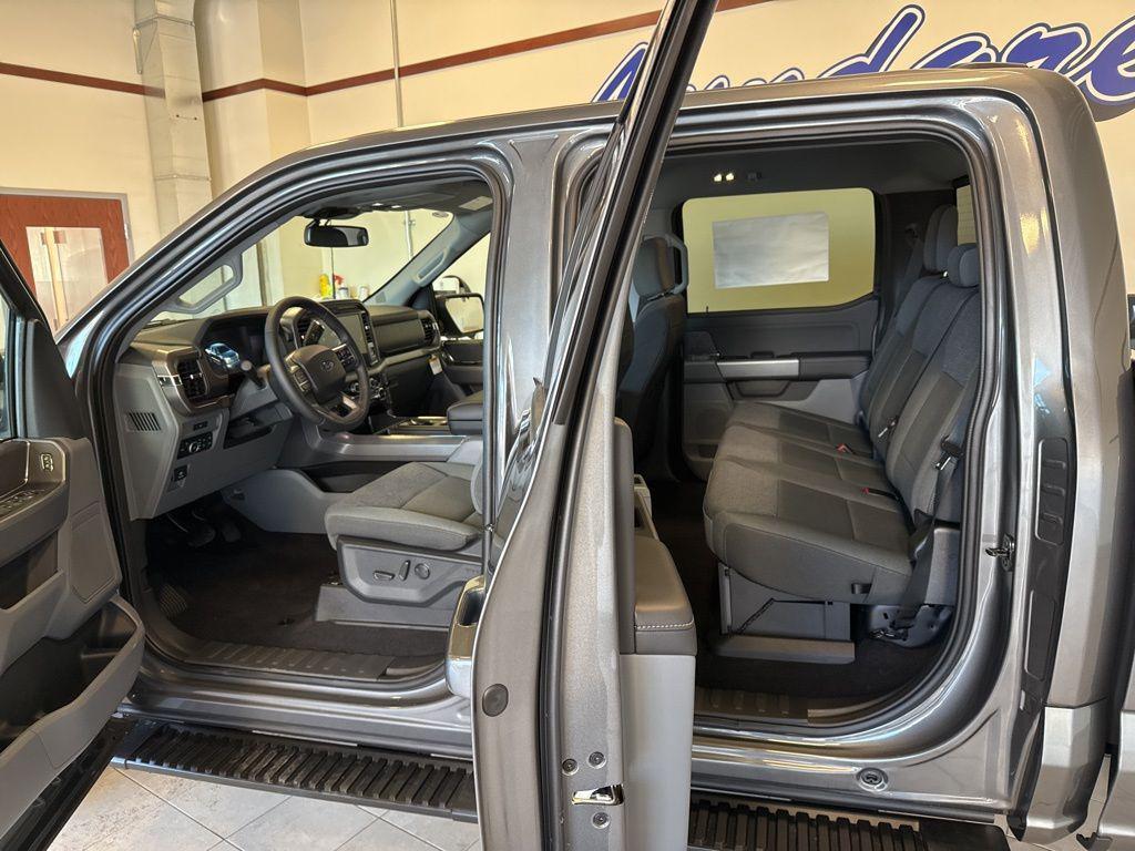 new 2026 Ford F-150 car, priced at $62,440