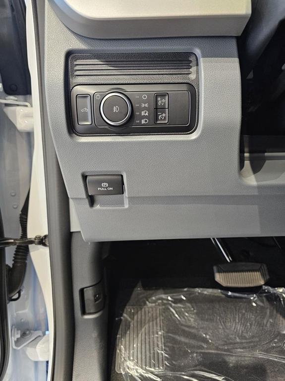 new 2026 Ford F-350 car, priced at $62,170