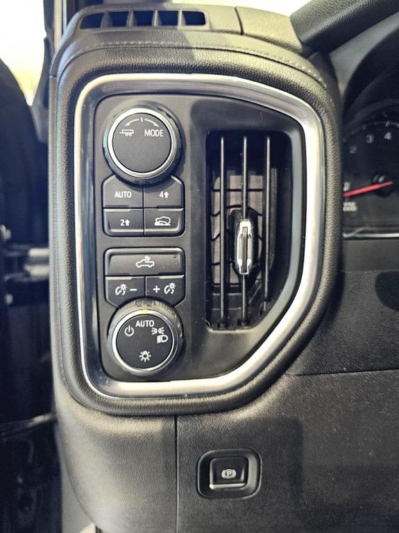 used 2022 Chevrolet Silverado 1500 car, priced at $32,995