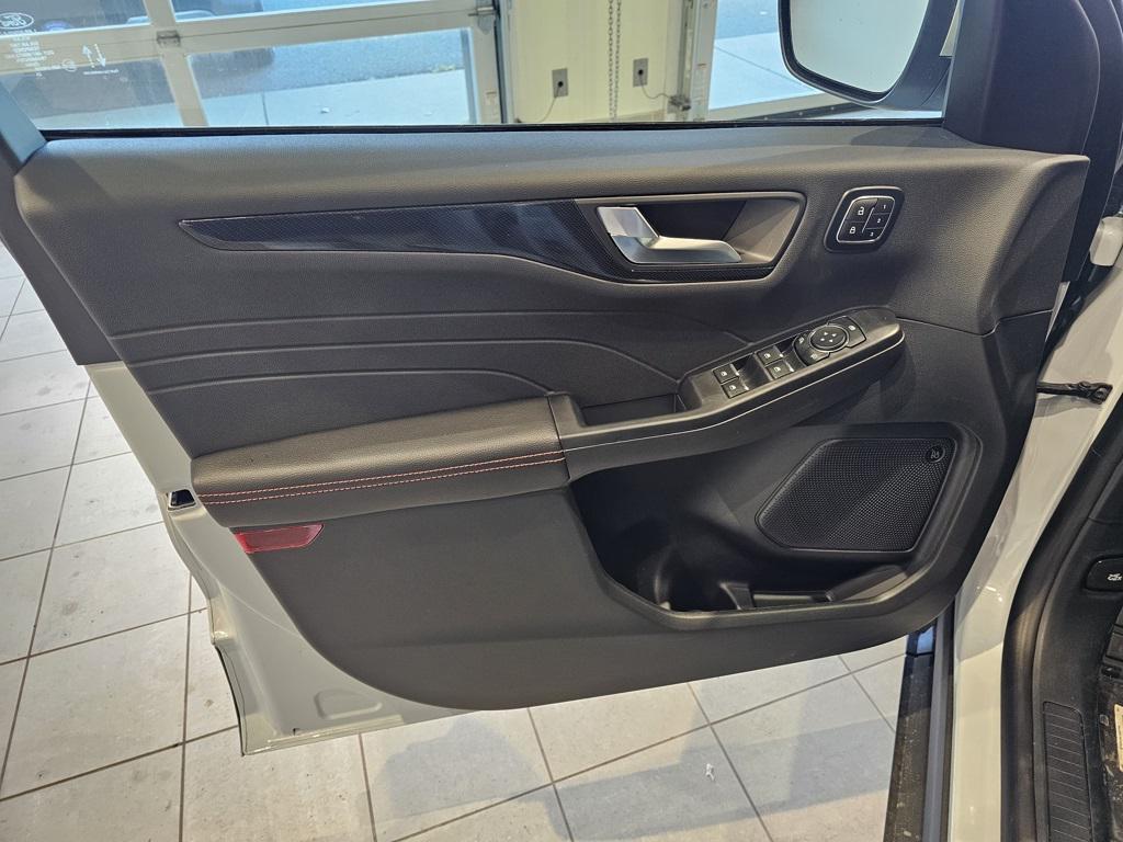 new 2026 Ford Escape car, priced at $43,635