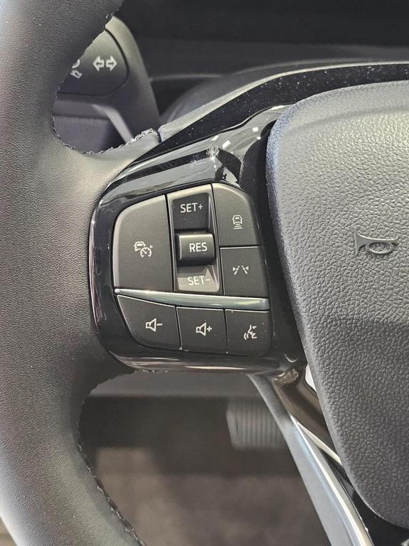 new 2025 Ford Escape car, priced at $39,015