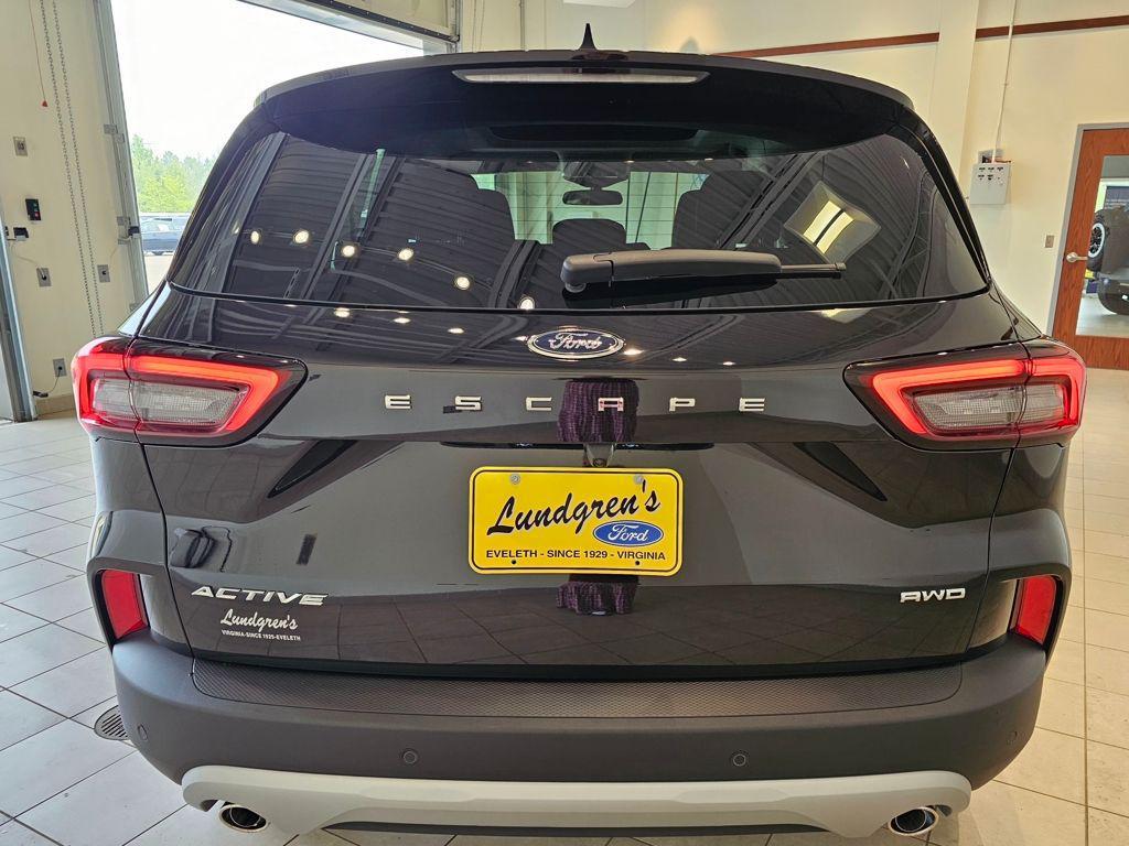 new 2025 Ford Escape car, priced at $34,015