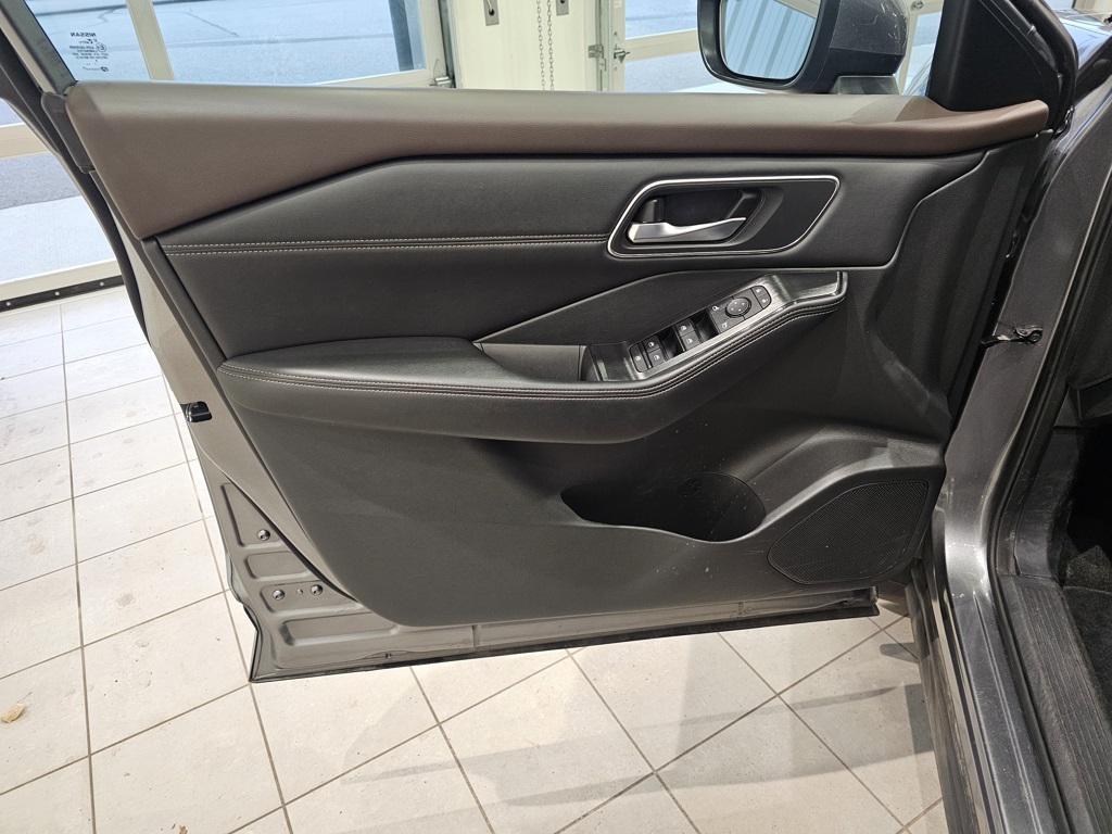 used 2021 Nissan Rogue car, priced at $22,990