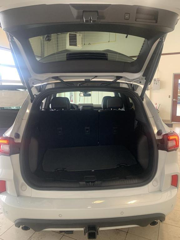 new 2026 Ford Escape car, priced at $45,435