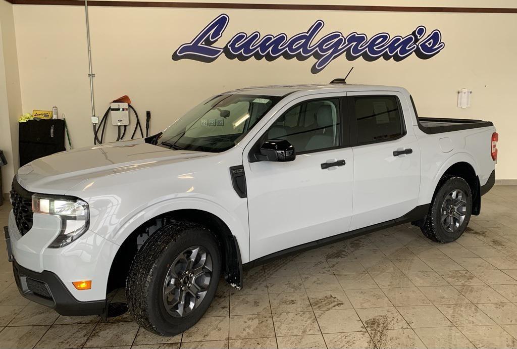 new 2025 Ford Maverick car, priced at $38,495