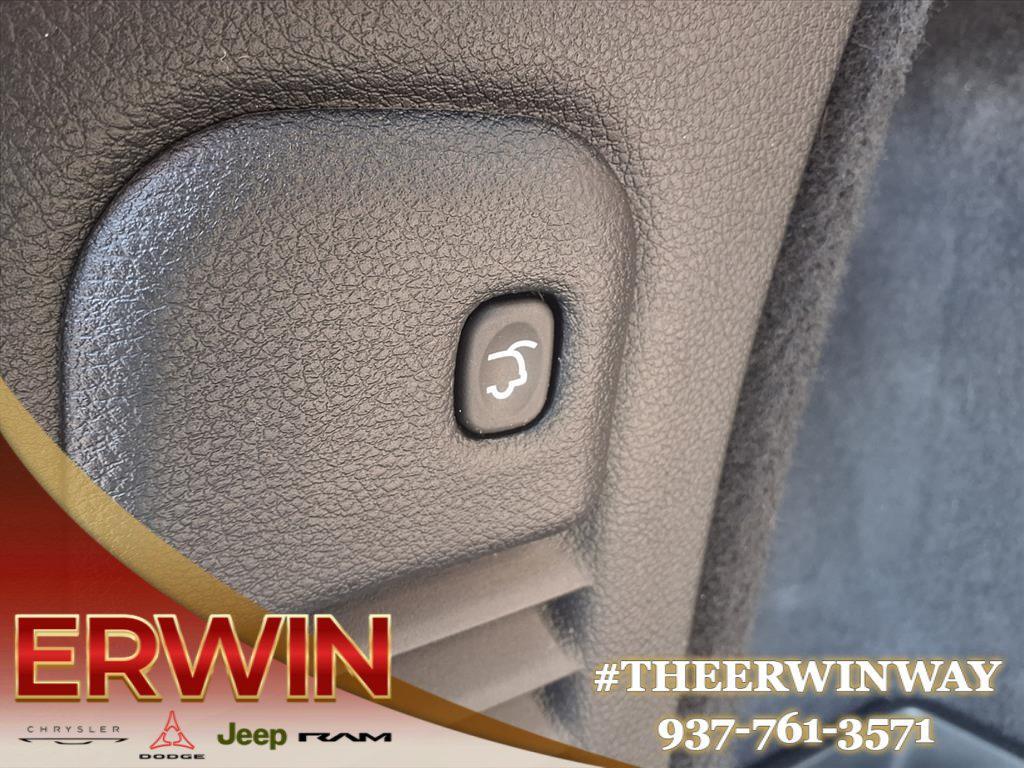 used 2024 Dodge Durango car, priced at $33,998