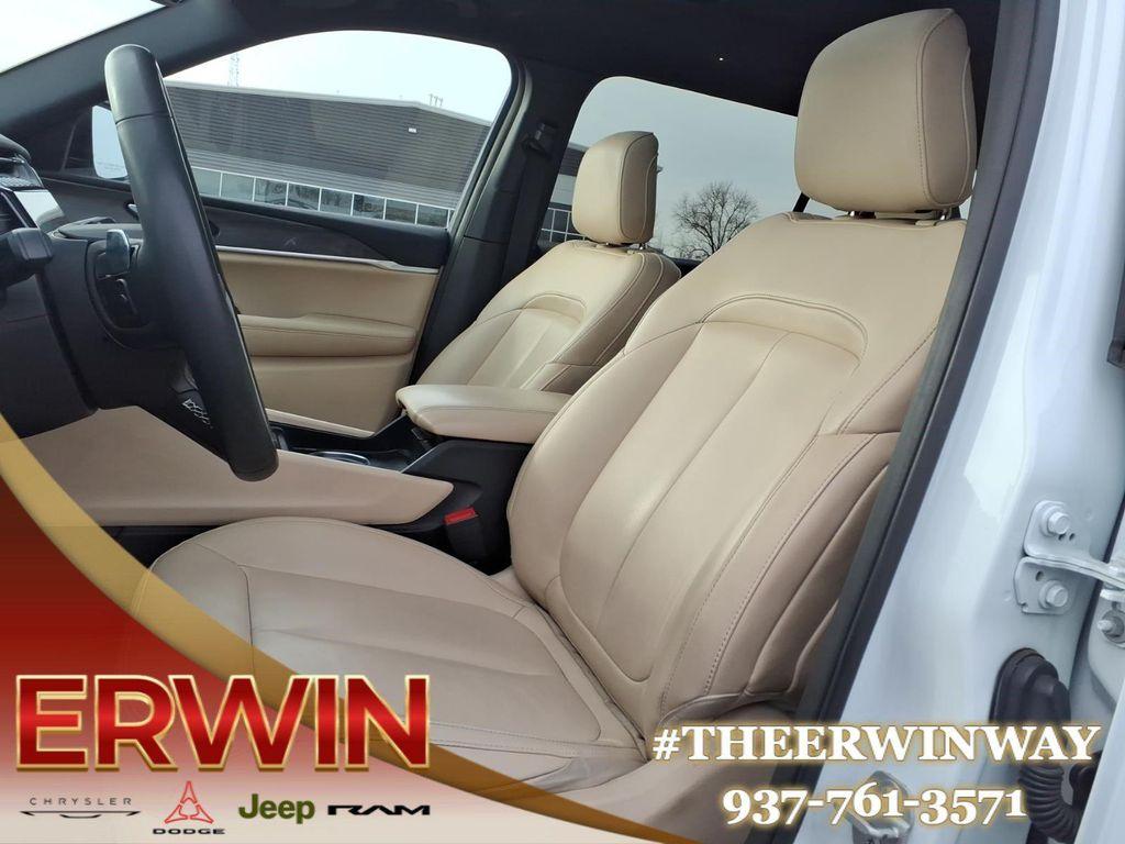 used 2024 Jeep Grand Cherokee L car, priced at $32,998