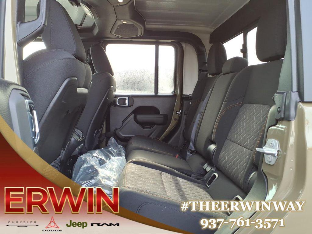 new 2026 Jeep Gladiator car, priced at $51,680