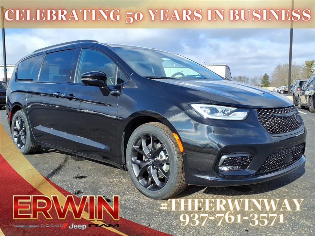 new 2026 Chrysler Pacifica car, priced at $48,973