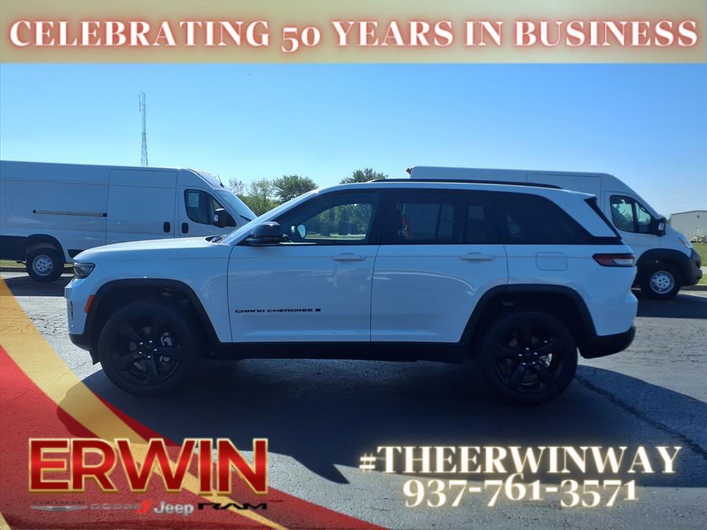 used 2023 Jeep Grand Cherokee car, priced at $35,998