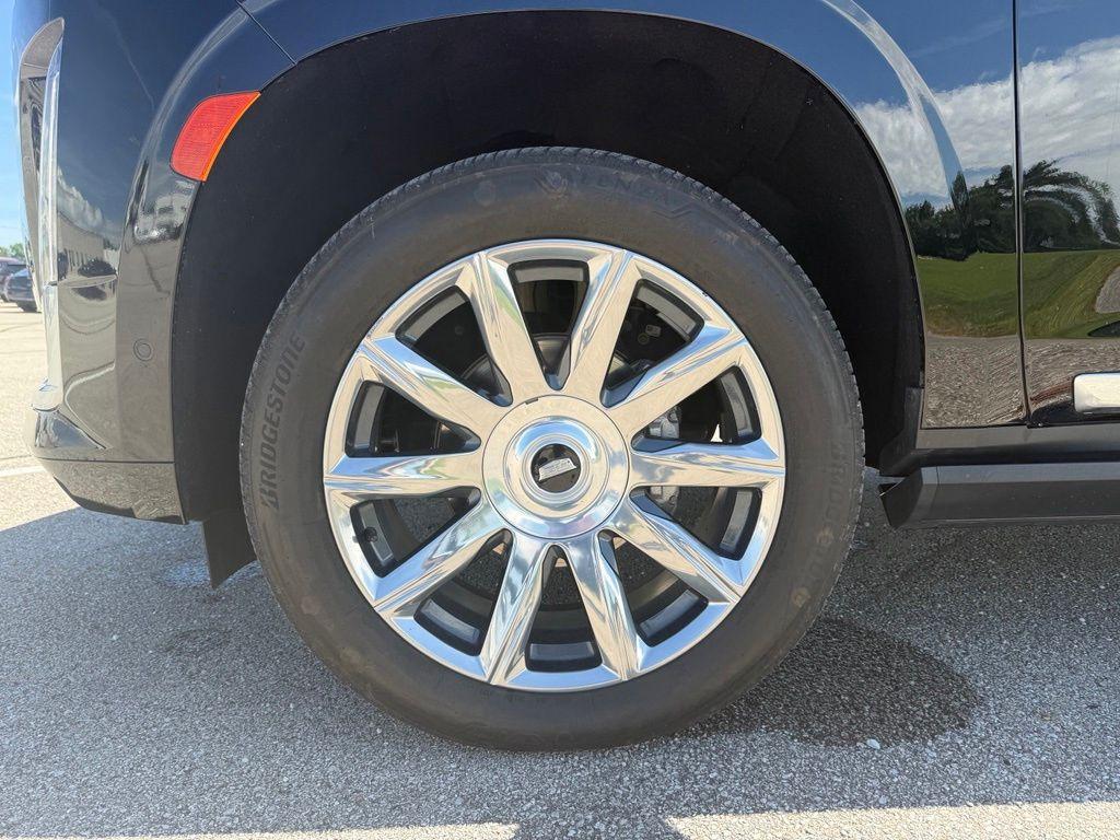 used 2024 Cadillac Escalade ESV car, priced at $95,349