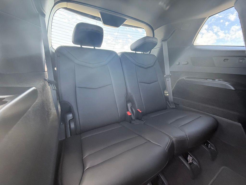 2024 Silver Metallic Cadillac XT6