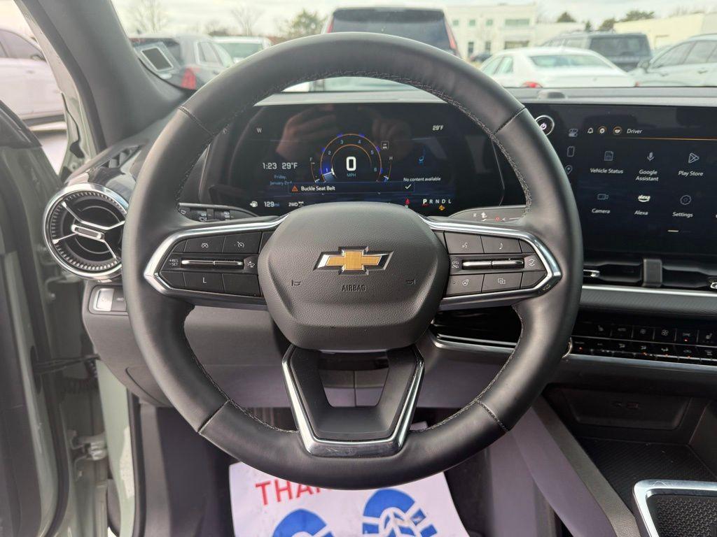 used 2025 Chevrolet Equinox car, priced at $26,599