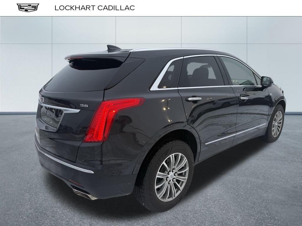 used 2019 Cadillac XT5 car, priced at $17,500