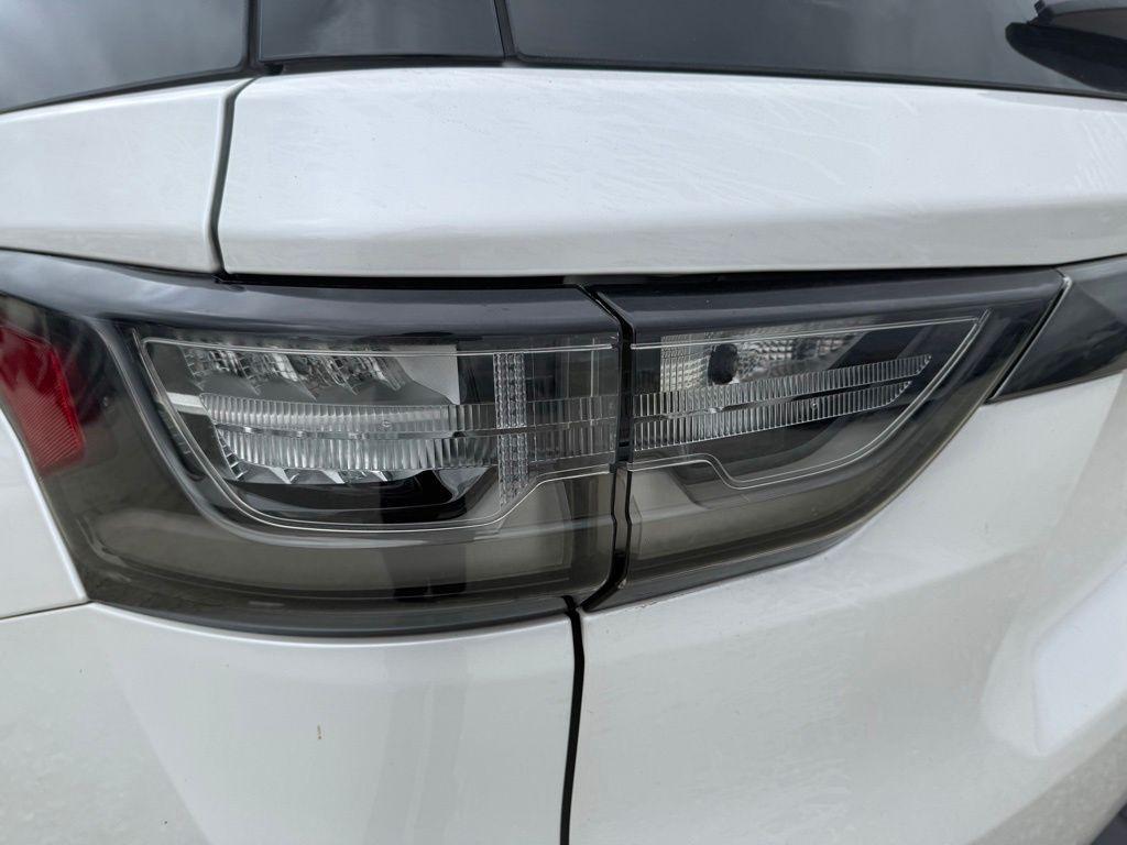 used 2020 Chevrolet Traverse car, priced at $29,900