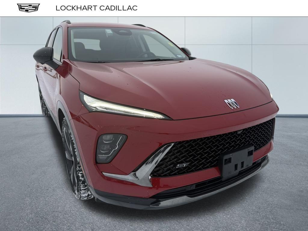 used 2025 Buick Envision car, priced at $29,125