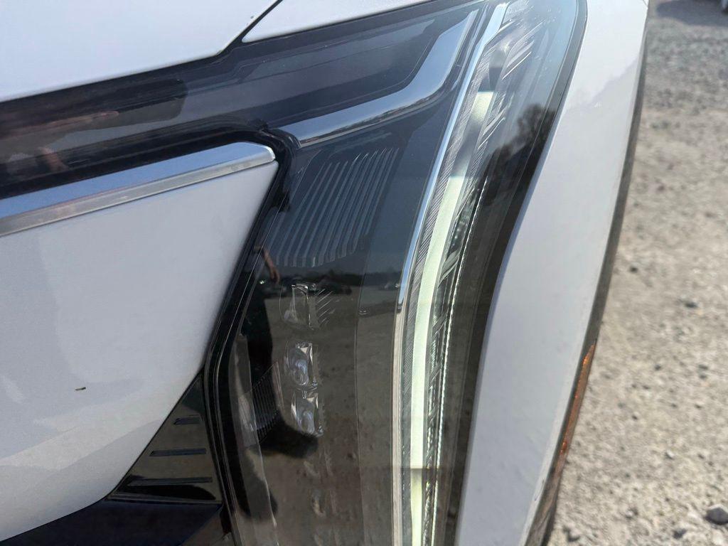 used 2025 Cadillac OPTIQ car, priced at $45,325