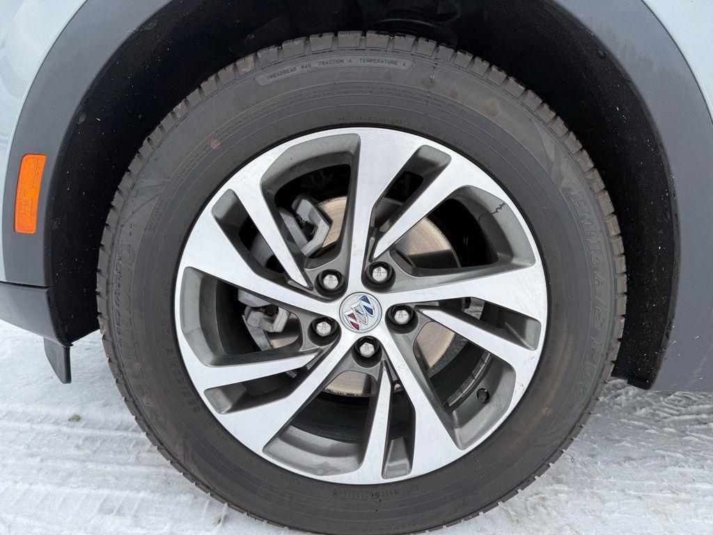 used 2023 Buick Envision car, priced at $26,285