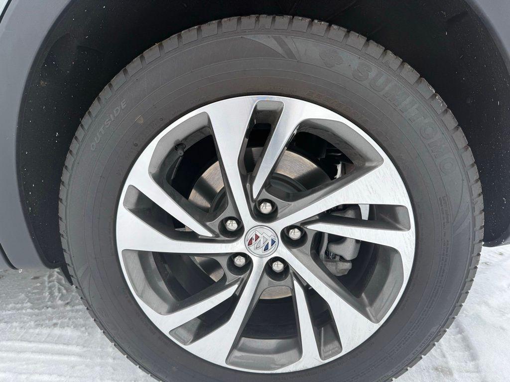 used 2023 Buick Envision car, priced at $26,285