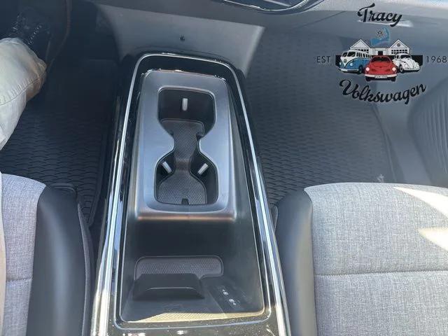 new 2025 Volkswagen ID.4 car, priced at $41,187