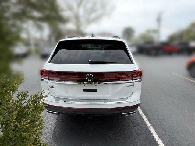 new 2026 Volkswagen Atlas car, priced at $46,302