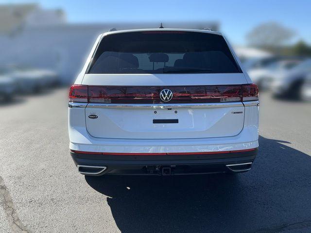 new 2026 Volkswagen Atlas car, priced at $46,070