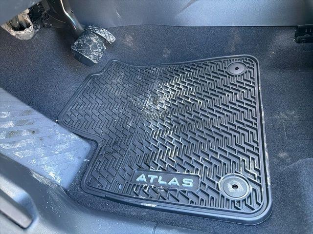 new 2026 Volkswagen Atlas car, priced at $52,388