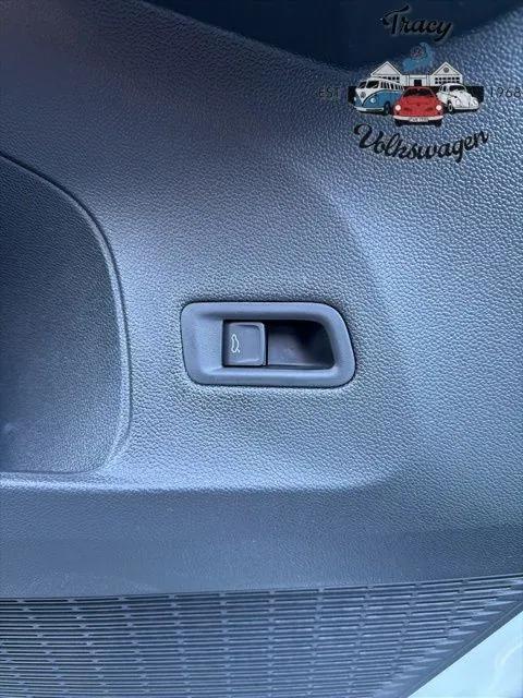 new 2026 Volkswagen Atlas car, priced at $54,987