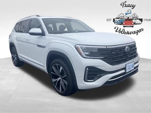 new 2026 Volkswagen Atlas car, priced at $55,500