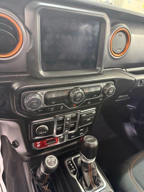 used 2022 Jeep Gladiator car, priced at $38,949