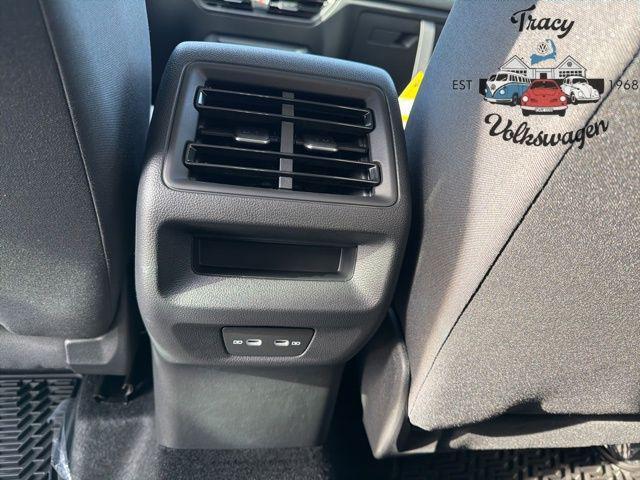 new 2026 Volkswagen Tiguan car, priced at $32,203